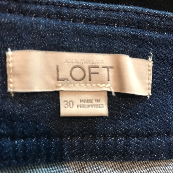 LOFT stretch Jean mini skirt (a-line), size 30 - Picture 2 of 2